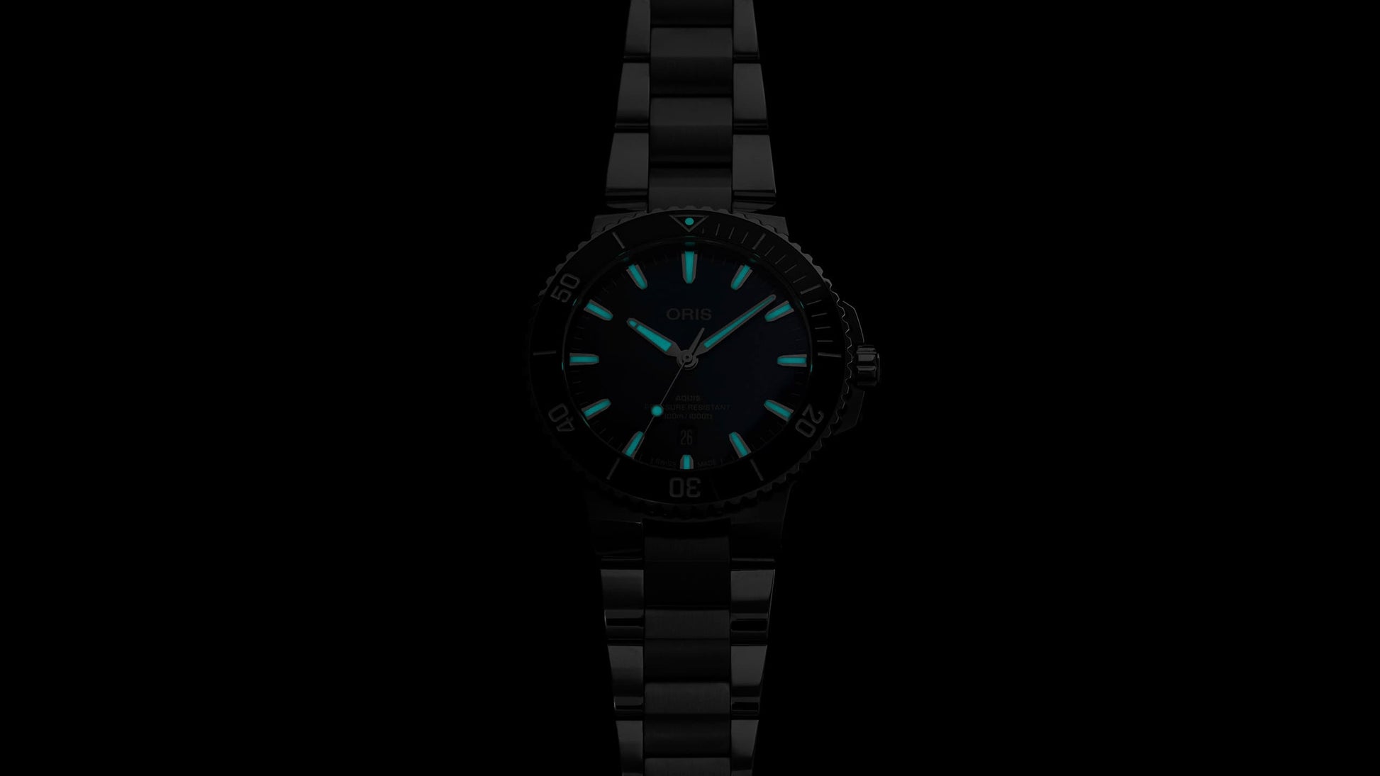Relógio Oris AQUIS DATE 01 733 7789 4135-07 8 23 04PEB - 43,5mm