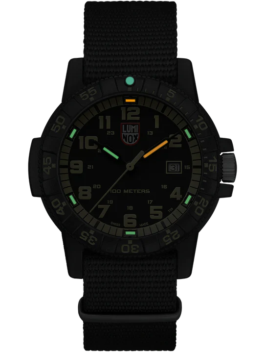 Relógio Luminox Leatherback Sea Turtle Giant XS.0333 - Quartzo 44mm