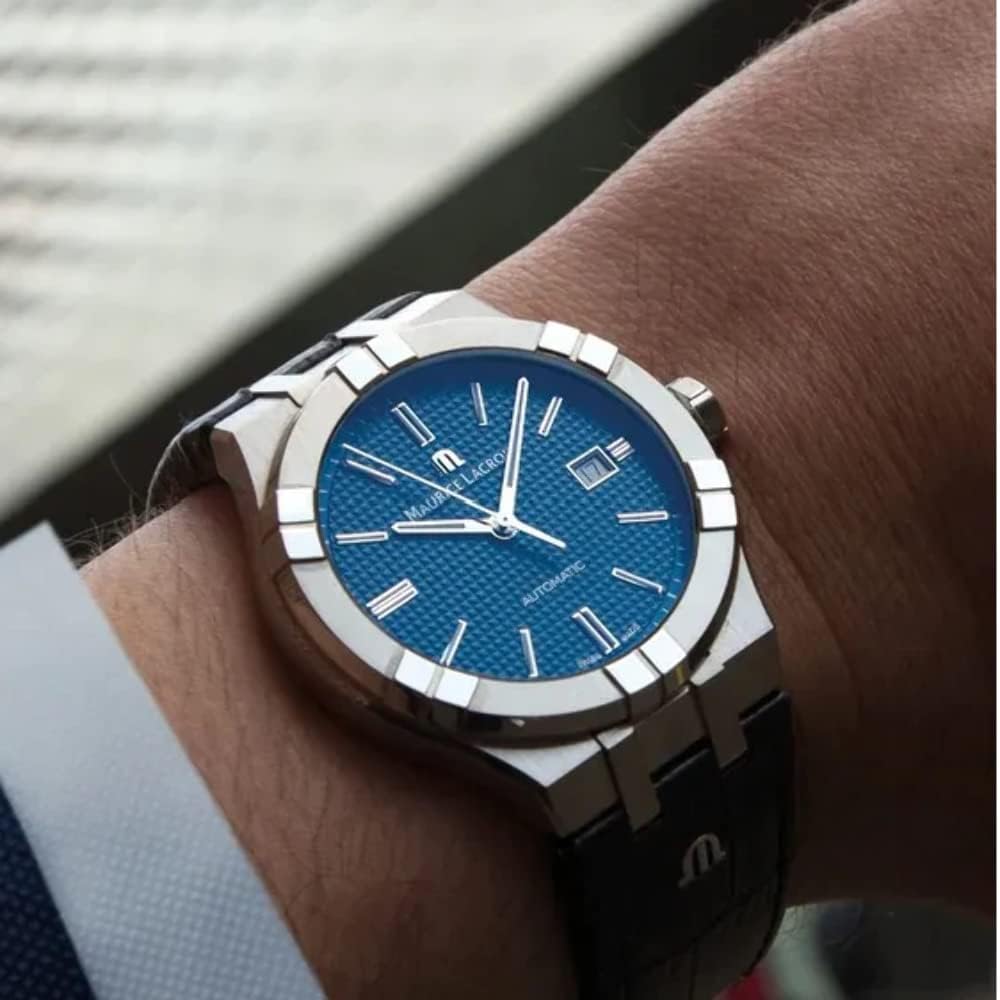 Relógio Maurice Lacroix Aikon AI6008-SS002-430-1 - Automático - 42mm