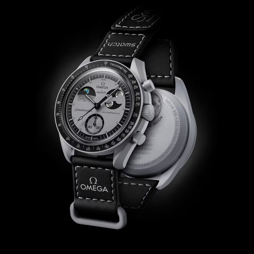 Omega x Swatch - MISSION TO EARTHPHASE SO33M700