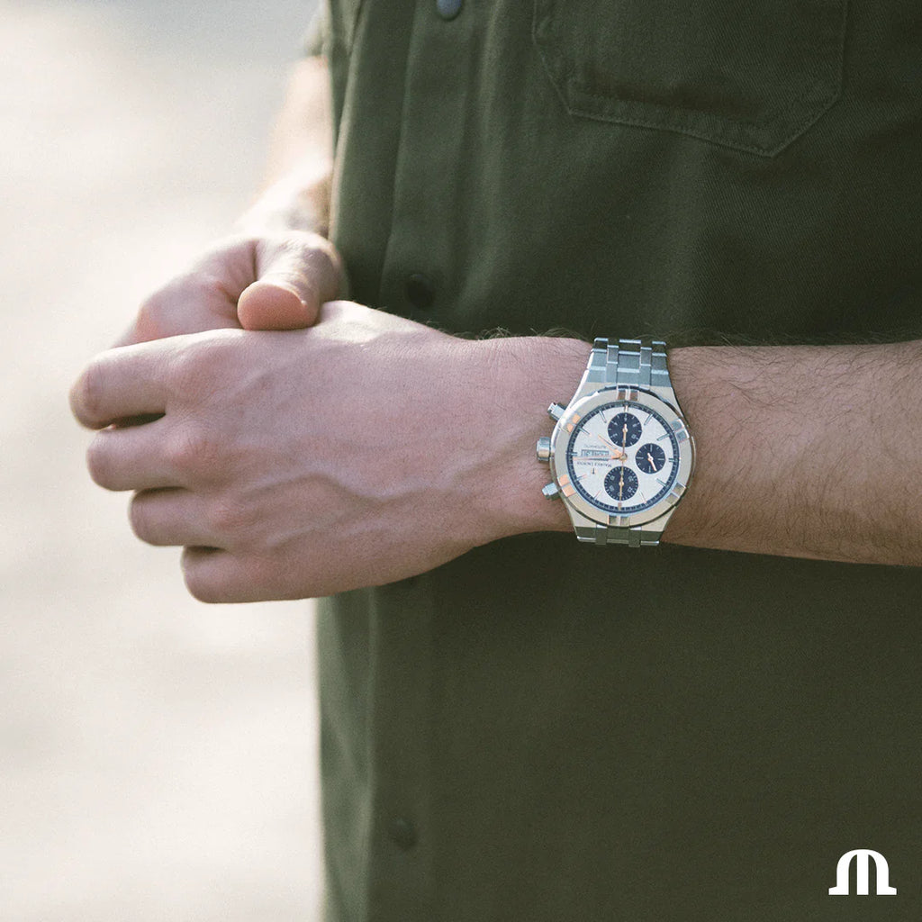 Relógio Maurice Lacroix Aikon AI6038-SS002-131-2 - Automático 44mm