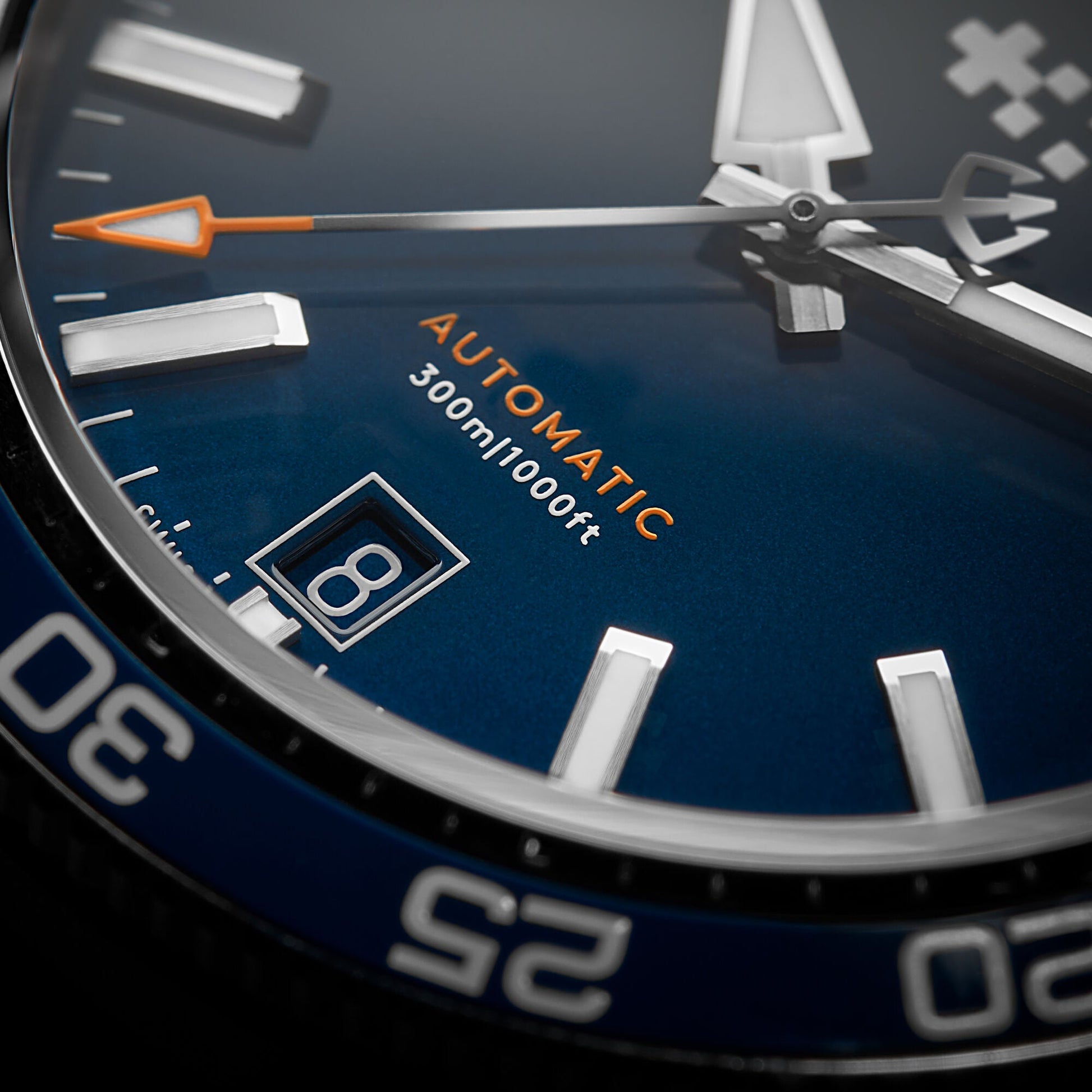 Relógio Christopher Ward C60 Trident Pro 300 38mm C60-38ADA31S0BB0-B0