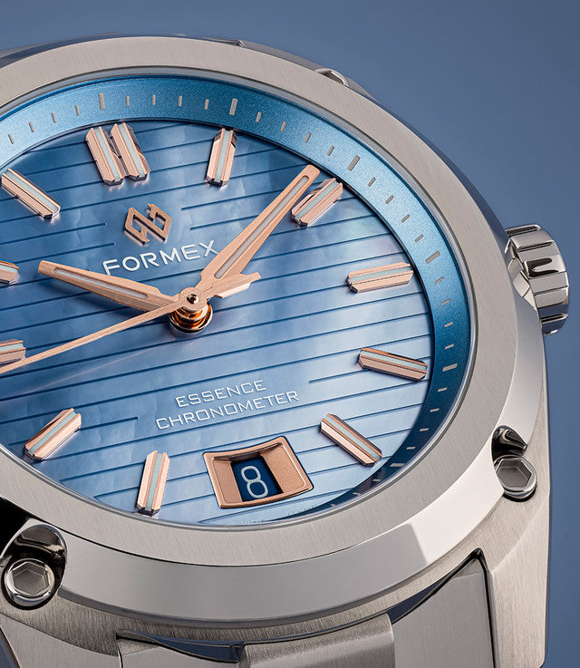 Relógio Formex ESSENCE ThirtyNine Automático Chronometer "Mother-of-Sky" 39mm  0333.1.6603.100