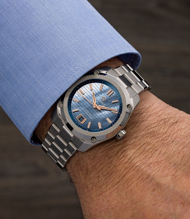 Relógio Formex ESSENCE ThirtyNine Automático Chronometer "Mother-of-Sky" 39mm  0333.1.6603.100