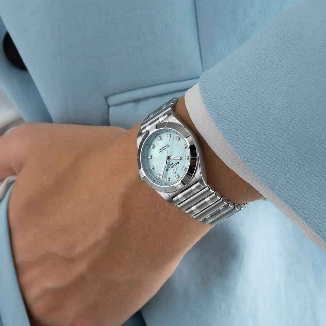 Relógio Feminino Breitling A72310101C1A1  Chronomat 28