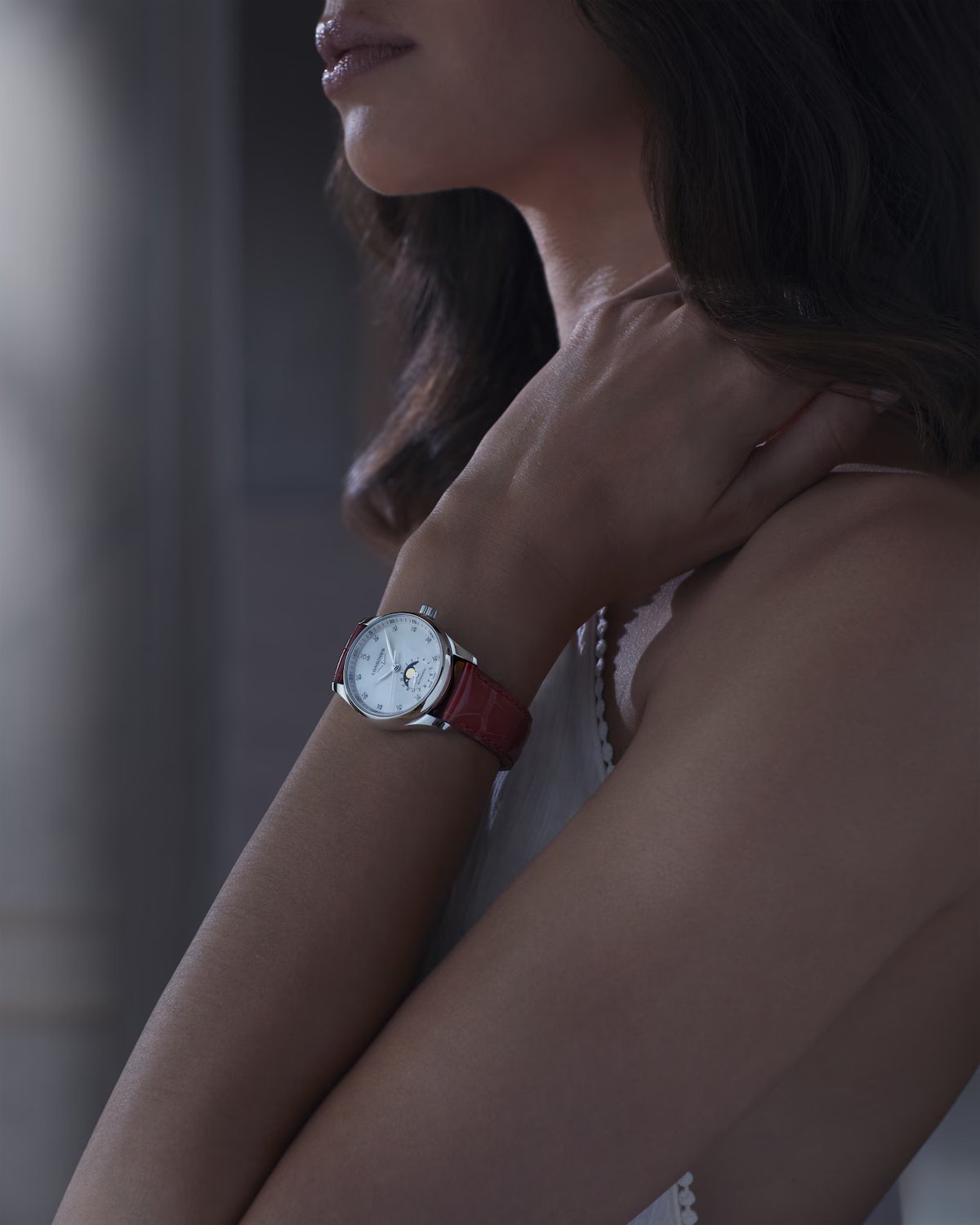 Relógio Feminino LONGINES MASTER COLLECTION MOONPHASE L2.409.4.87.2 Automático 34mm