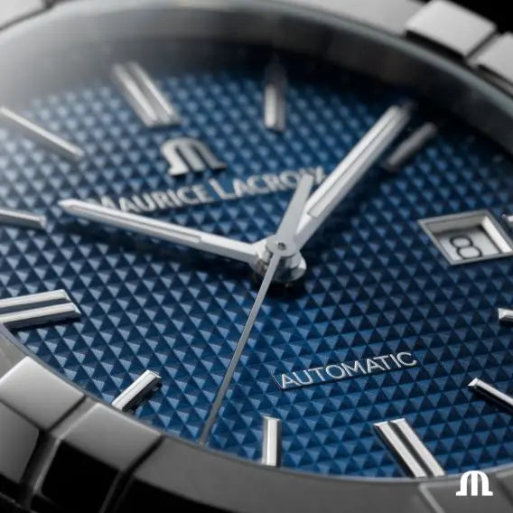 Relógio Maurice Lacroix Aikon AI6008-SS002-430-1 - Automático - 42mm