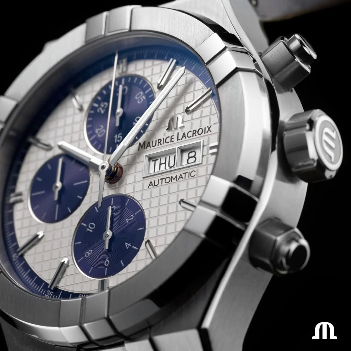 Relógio Maurice Lacroix Aikon AI6038-SS002-131-2 - Automático 44mm